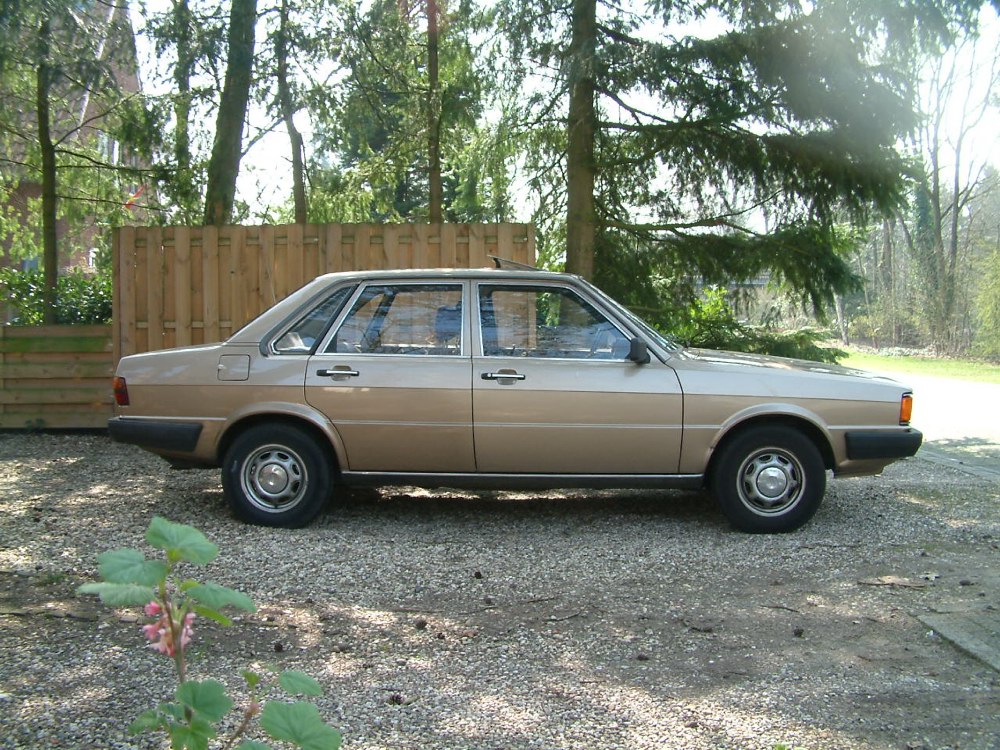 Audi 80