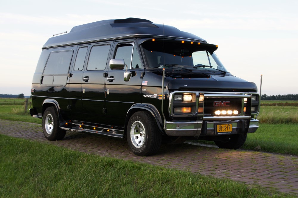 GMC Vandura 2500